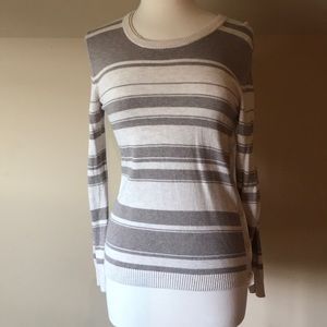 Banana Republic Small sweater
